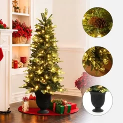 LuxenHome 4.5Ft Pre-Lit Artificial Pine Christmas Tree With Pinecones And Black Urn Planter Pot Green