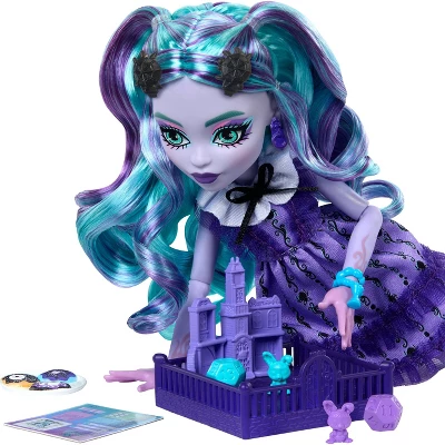 Monster High 10.5" Fearbook Twyla Fashion Doll With Varsity Jacket, Yearbook, And Music Accessories 2 Monster High 10.5" Fearbook Twyla Fashion Doll With Varsity Jacket, Yearbook, And Music Accessories - Image 2