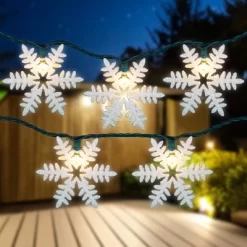 Northlight 10-Count White Glittered Snowflake Christmas Light Set, 6ft Green Wire