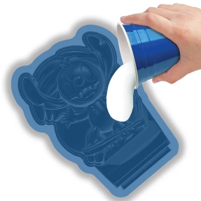 Disney Pour N Paint Stitch Activity Kit 3 Disney Pour N Paint Stitch Activity Kit - Image 3