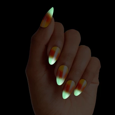 KISS Products Voguish Fantasy Fake Nails - Sweet Creature - 31ct 1 KISS Products Voguish Fantasy Fake Nails - Sweet Creature - 31ct