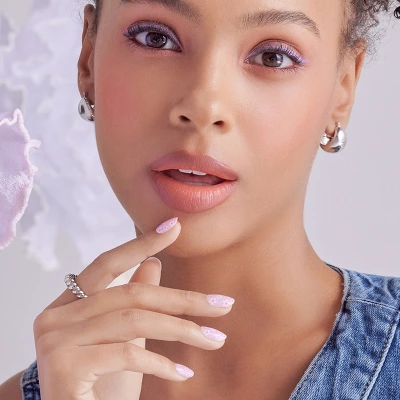 KISS Products Fake Nails - Luminary - 31ct 1 KISS Products Fake Nails - Luminary - 31ct