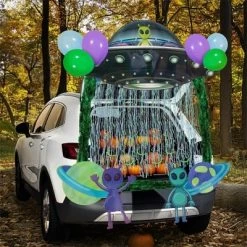 Joyfy Halloween UFO Trunk Or Treat Car Decoration, Aliens Archway Garage Door Decor With Streamer Tinsels Strips Balloons For SUV Outdoor/Indoor